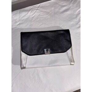 ColorBlock Jessica Simpson Clutch‎ Bag Fold Over Black Silver Snap Closure Chic
